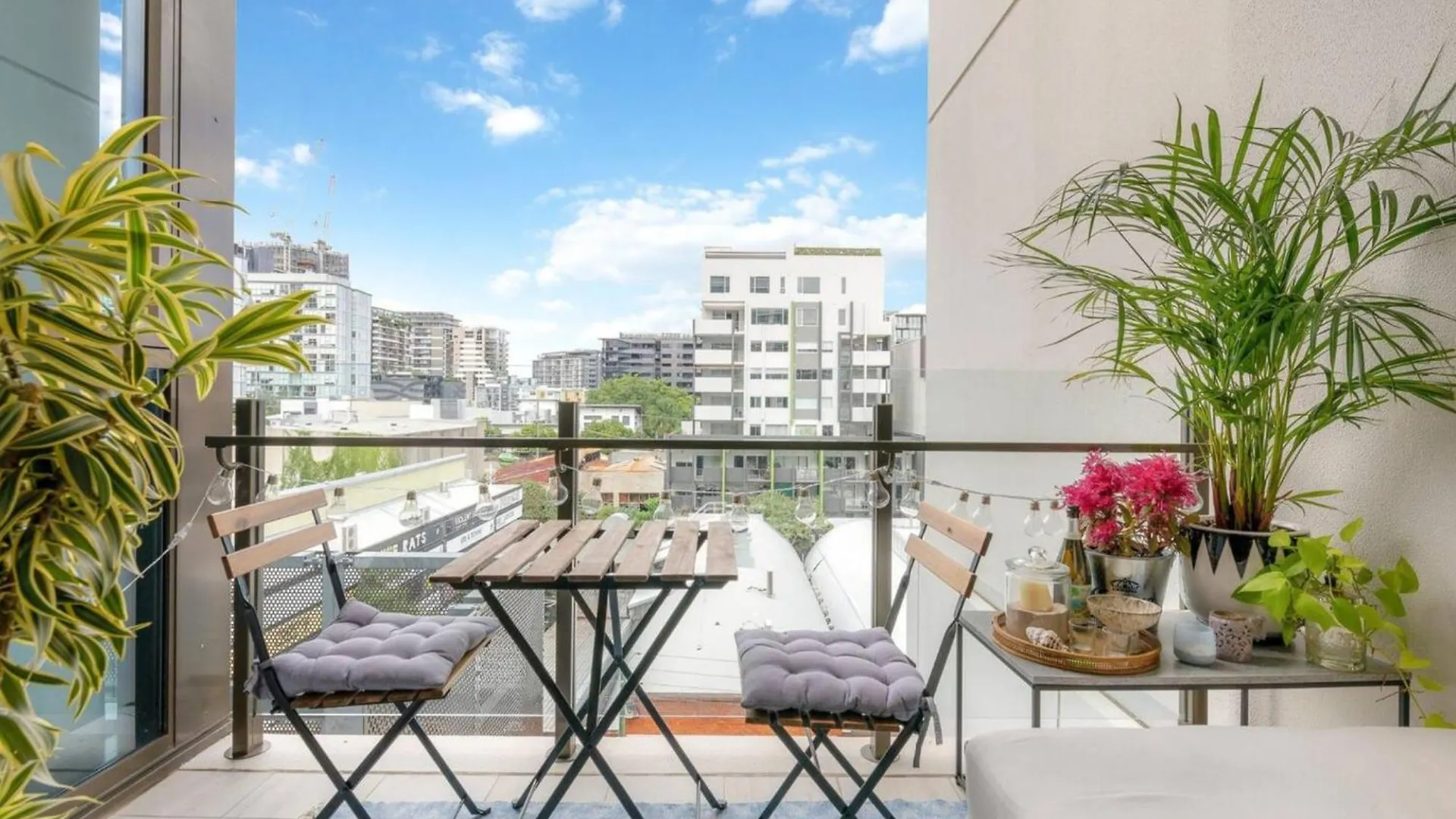 Newstead Towers Apartment Brisbane